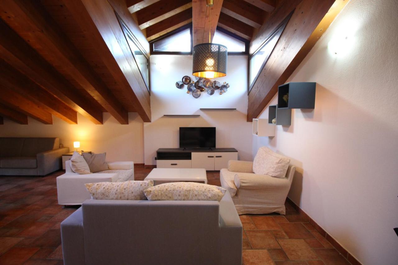 Attico Dell'Aquila Apartment Brusson Luaran gambar