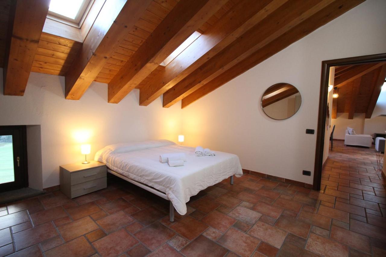 Attico Dell'Aquila Apartment Brusson Luaran gambar